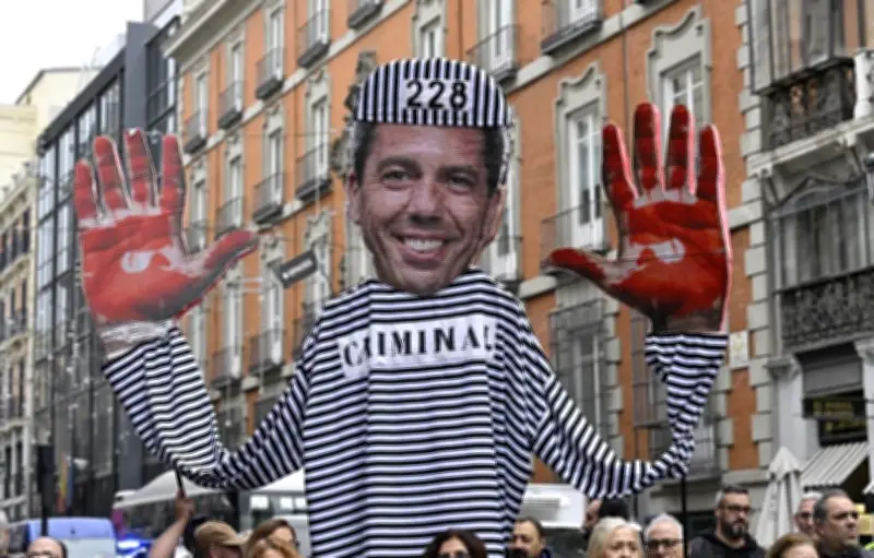 Espagne : le tribunal de Valence refuse de poursuivre l'ex-président pour les inondations meurtrières