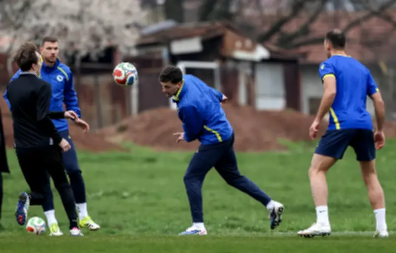 Espionnage footballistique : un soldat italien filmé lors d'un entraînement bosnien