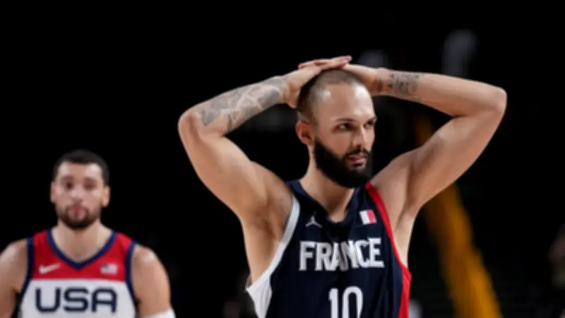 Evan Fournier interpelle Blanquer sur l'accès au sport à l'école avant les JO 2024