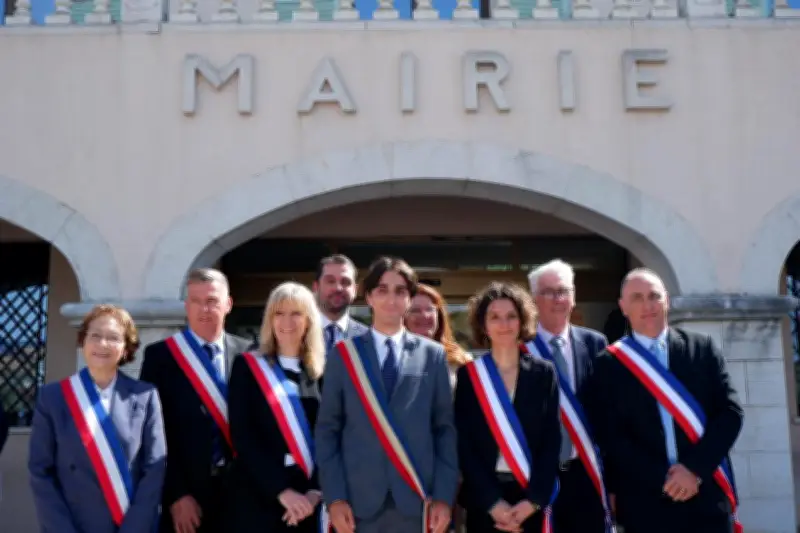 Ewan Corinaldesi, 20 ans, devient officiellement le plus jeune maire des Alpes-Maritimes à Roquefort-les-Pins
