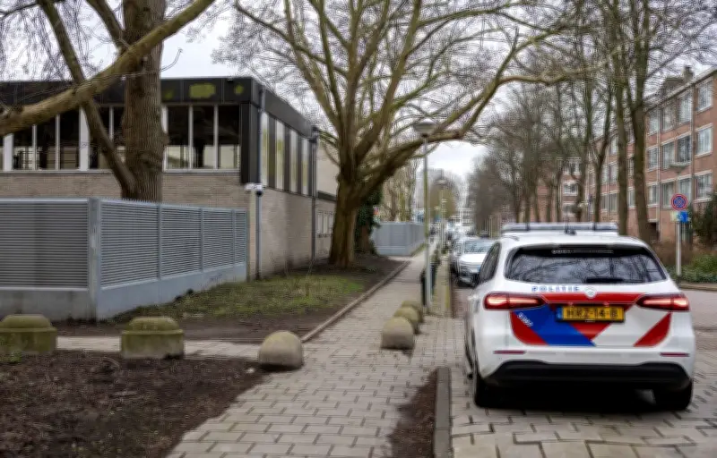 Explosion contre une école juive à Amsterdam : la maire dénonce un acte lâche