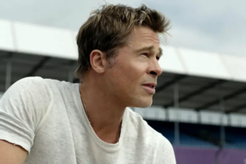 « F1 le film » : Brad Pitt en pole position dans un blockbuster écartelé