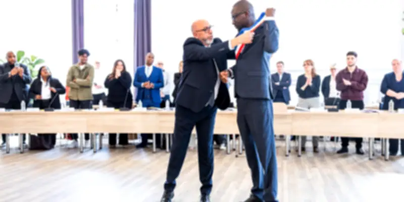 Face aux élus de banlieue, la régression raciste s'intensifie en France