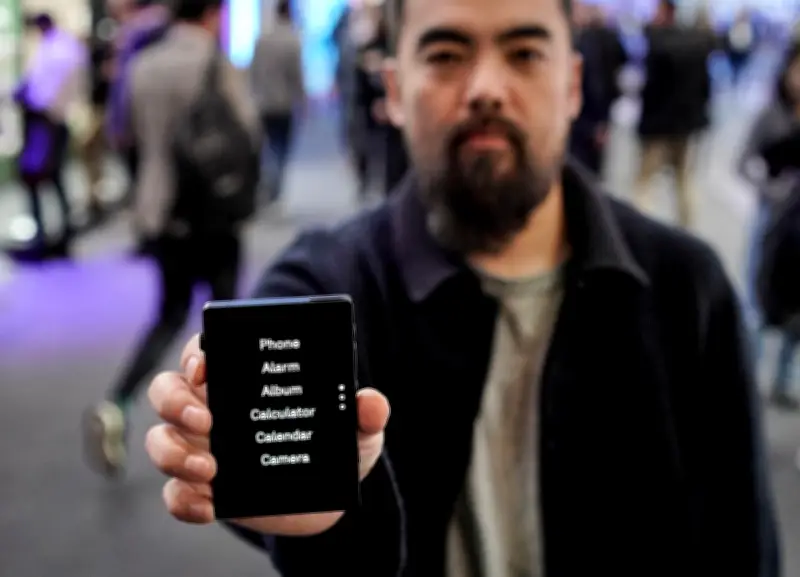 Fairphone, Light Phone, Jolla : les smartphones alternatifs qui défient les géants du secteur