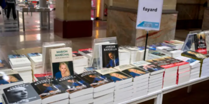 Fayard face à une vague de réclamations d'auteurs pour la récupération de leurs droits