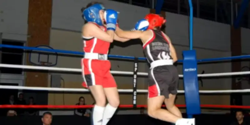 Fight Night Lormont : un gala de boxe international avec Samuel Kistohurry et un duel féminin