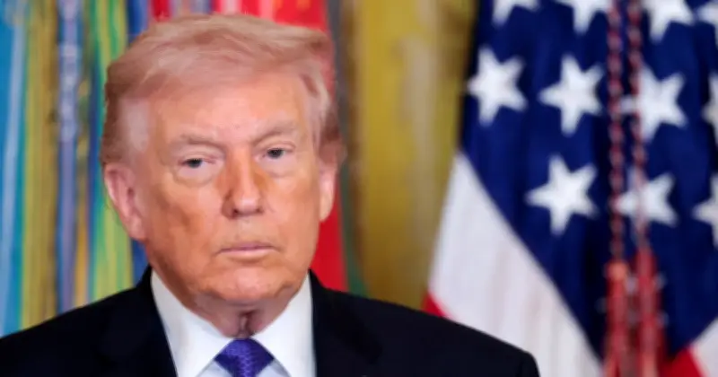 Fin brutale du règne de Khamenei : une frappe israélo-américaine historique secoue l'Iran