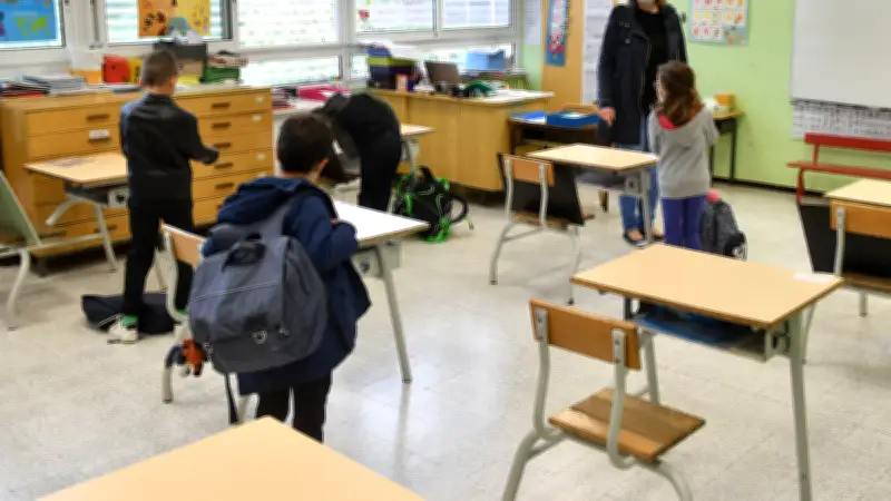 Fin du masque obligatoire dans l'Hérault : soulagement à l'école, flou dans les lieux publics