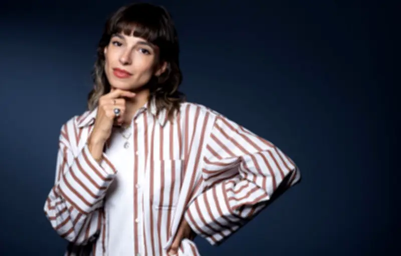 Flore Benguigui dévoile i-330, un album jazz cathartique après son départ de L'Impératrice