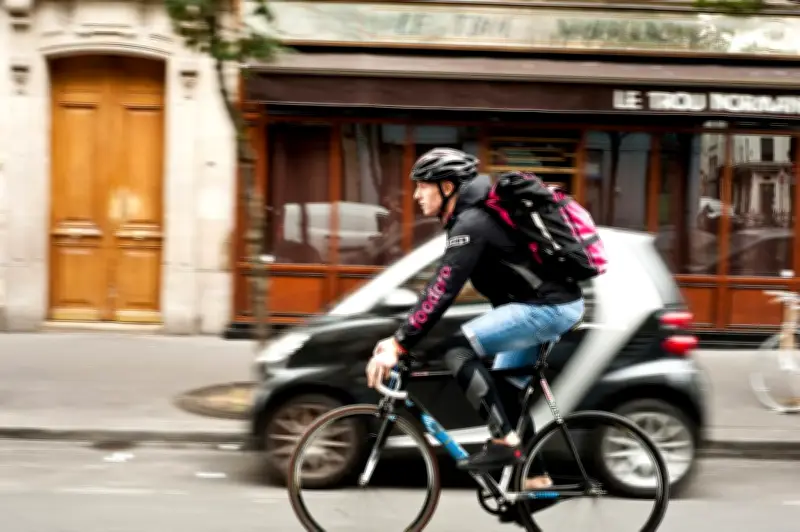 Foodora évite le procès mais reconnaît du travail dissimulé pour ses livreurs