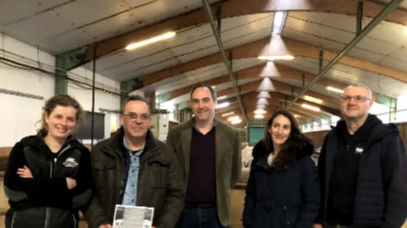 Formation pour éleveurs : valoriser la laine des brebis du Roquefort