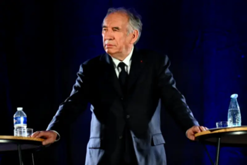 François Bayrou quitte le conseil municipal de Pau après sa défaite électorale