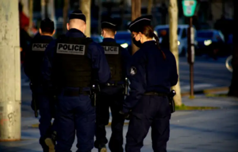 Fresnes : neuf adolescents interpellés après le saccage de la mairie