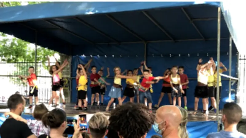 Fête des écoles publiques d'Orsan : un succès éclatant pour la fin d'année