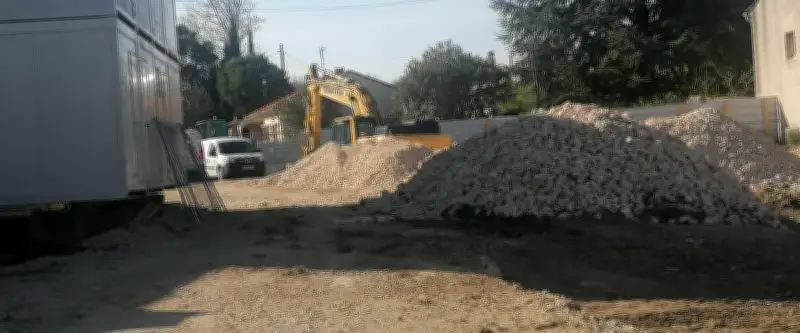 Fuite de gaz à Pont-Saint-Esprit : quarante personnes évacuées, la situation maîtrisée