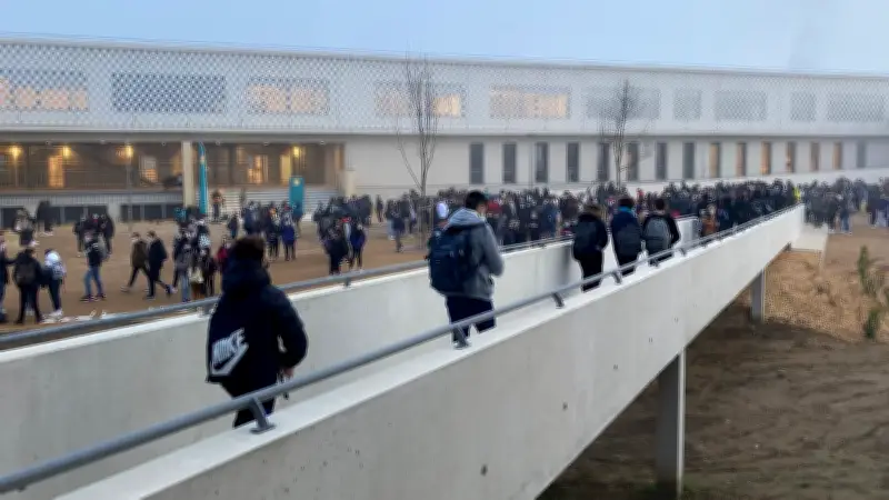 Gard : le nouveau collège Voltaire de Remoulins accueille ses élèves après 20 ans de projet