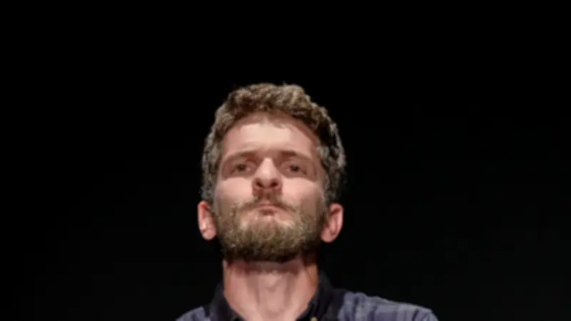 Gaspard Chauvelot présente le troisième volet de 'Tentatives d'épuisement' à Villeneuve-lès-Maguelone