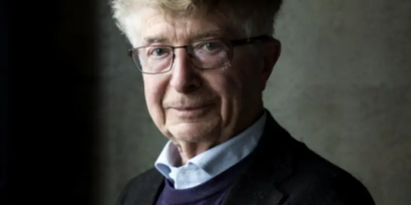 Georges Nivat, traducteur de Vasyl Stus, décrypte la mélancolie de la langue ukrainienne