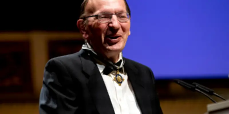 Gerd Faltings, premier mathématicien allemand honoré par le prestigieux prix Abel