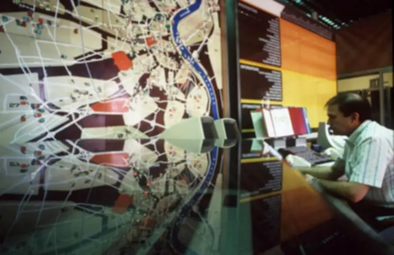 Gertrude à Bordeaux : le système pionnier de régulation du trafic urbain depuis 1982