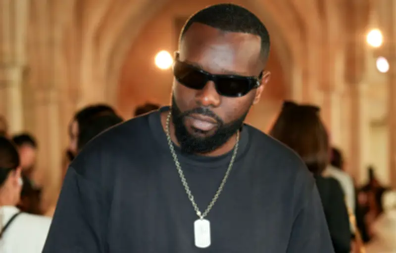 Gims visé par une enquête pour blanchiment liée à un projet immobilier de luxe à Marrakech