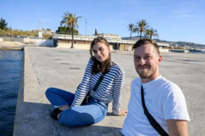 À Golfe-Juan, un couple lance "Apéro Coco" pour recréer du lien social face aux écrans