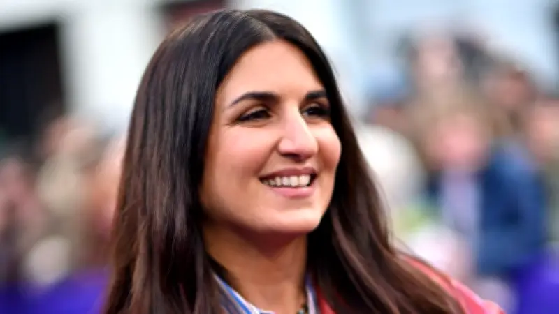 Géraldine Nakache enceinte à 46 ans : son ventre arrondi fait sensation à l'Accor Arena