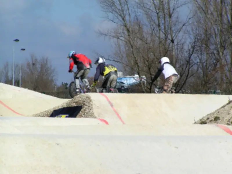 Grand week-end de BMX à Bordeaux : compétitions et spectacle au Stade bordelais