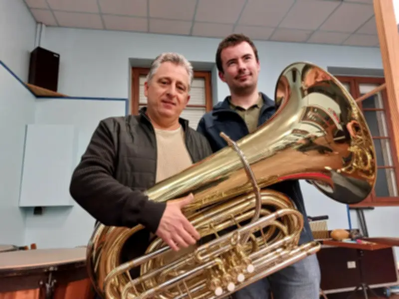 Gérard Portellano dirige son premier concert avec l'Harmonie mugronnaise à Mugron