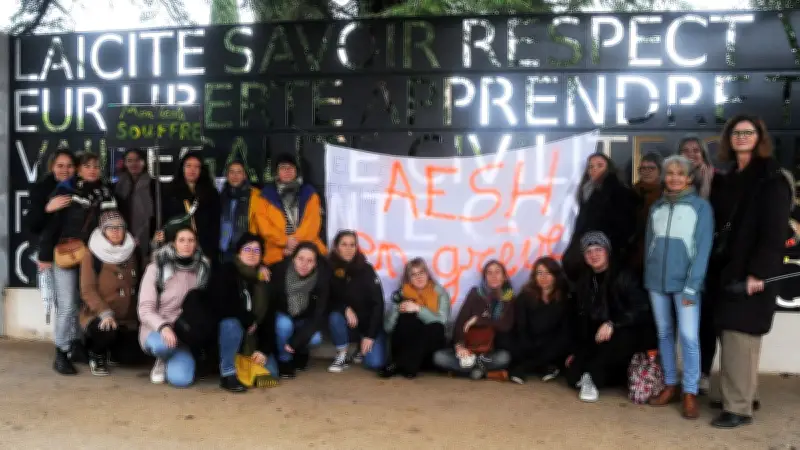 Grève des AESH et enseignants à Clermont-l'Hérault : l'école inclusive en crise