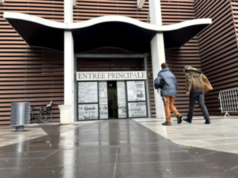 Grève à l'hôpital de Langon : le personnel réclame un brancardier de nuit aux urgences