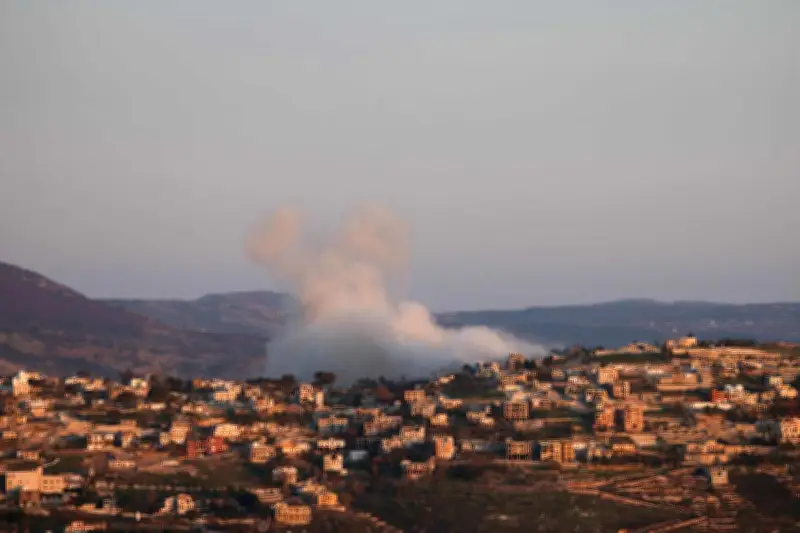 Guerre au Moyen-Orient : frappes israéliennes au Liban et attaques iraniennes dans le Golfe s'intensifient