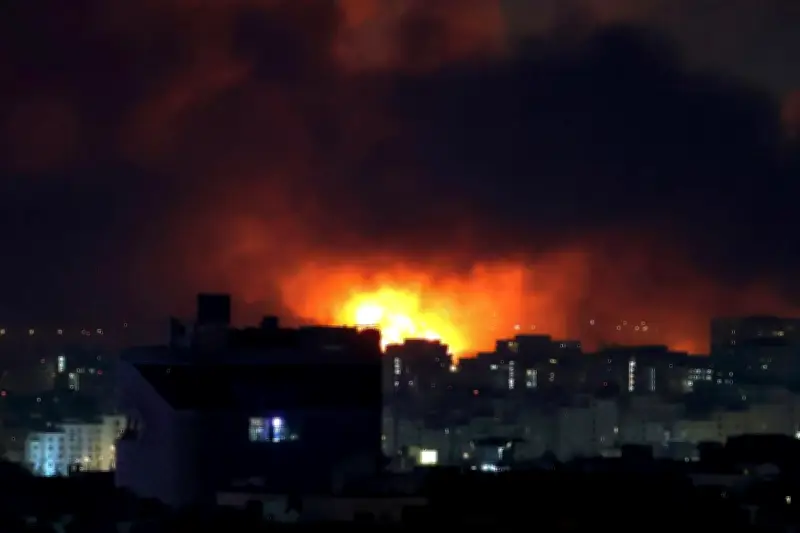 Guerre au Moyen-Orient : Israël frappe Téhéran, explosion à Dubaï, tensions régionales s'intensifient