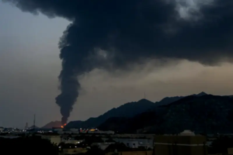 Guerre au Moyen-Orient : les frappes sur les usines de dessalement menacent l'approvisionnement en eau