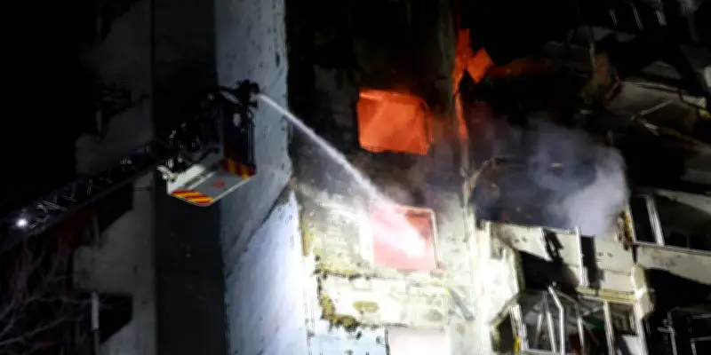 Guerre en Ukraine : une attaque aérienne russe massive fait quatre morts