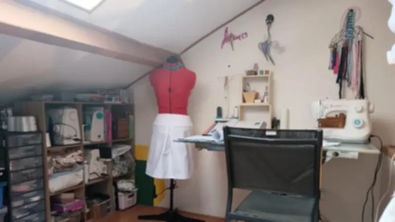 Gwendoline Damien : une couturière passionnée transmet son savoir-faire à La Cavalerie