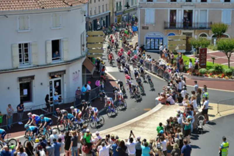 Hagetmau lance les festivités du Tour de France 2026 avec dictée et ateliers scolaires