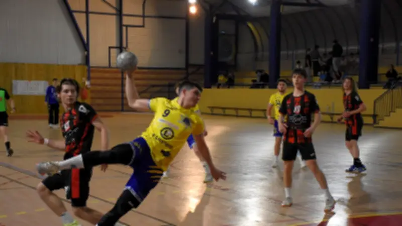 Handball Aveyron : Victoire capitale des seniors garçons, défaite des moins de 17 ans filles