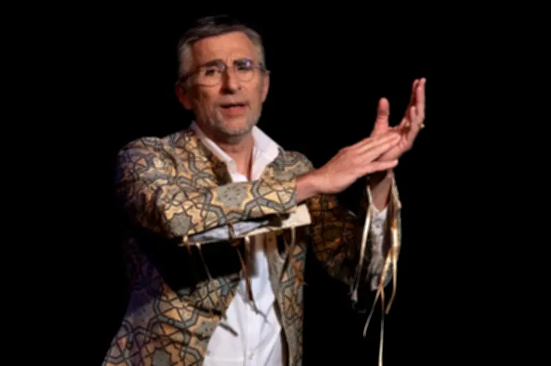 Henri Bonnithon présente « Ballotté par les flots », un solo poétique au Petit Théâtre de Bordeaux