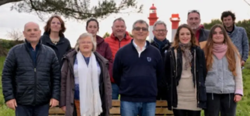 Hervé Lefort mène la liste Fiers d’être insulaires à Aix, mêlant jeunesse et expérience