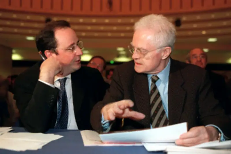 Hollande rend hommage à Jospin : un pilier de la gauche française