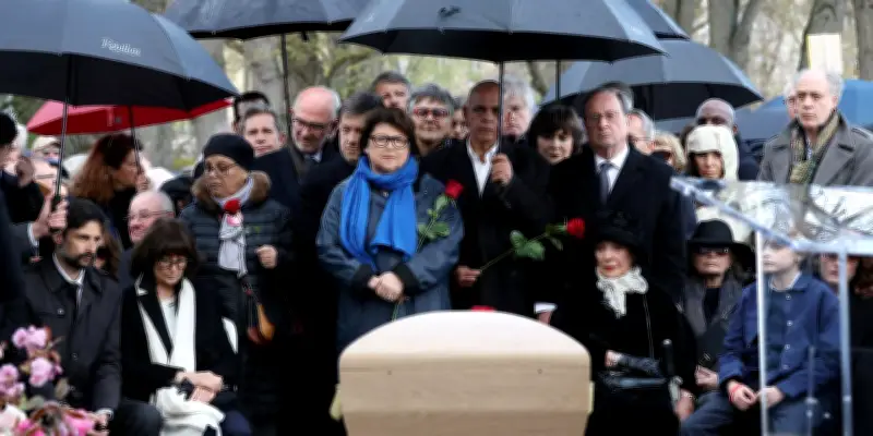 Hommage national à Lionel Jospin aux Invalides, Hollande salue une part de nous-mêmes