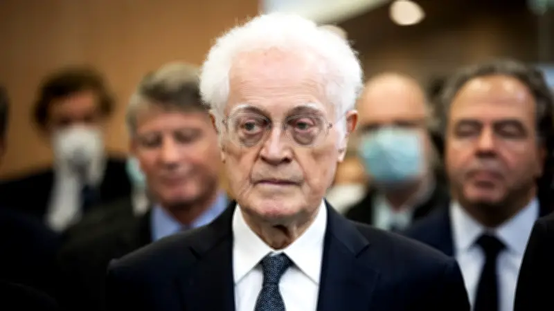 Hommage national à Lionel Jospin : Macron honore l'ancien Premier ministre socialiste