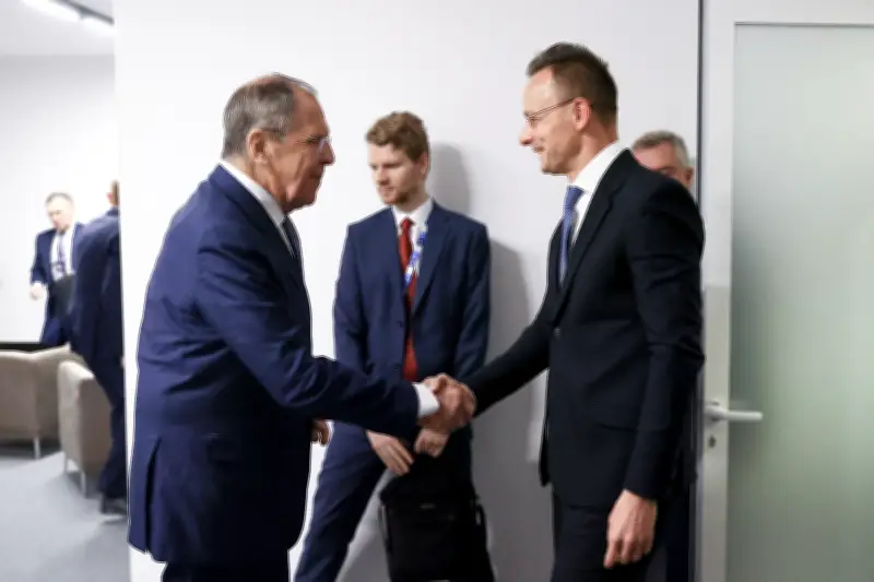 Hongrie : le ministre Szijjarto accusé d'informer Moscou des délibérations secrètes de l'UE