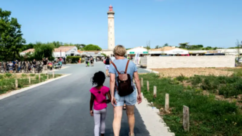 Hérault : le Secours populaire lance un appel urgent pour des familles d'accueil cet été