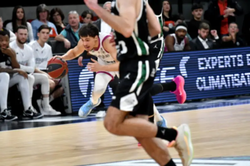 Hugo Robineau explose son record avec 33 points malgré la défaite du BBD au Mans