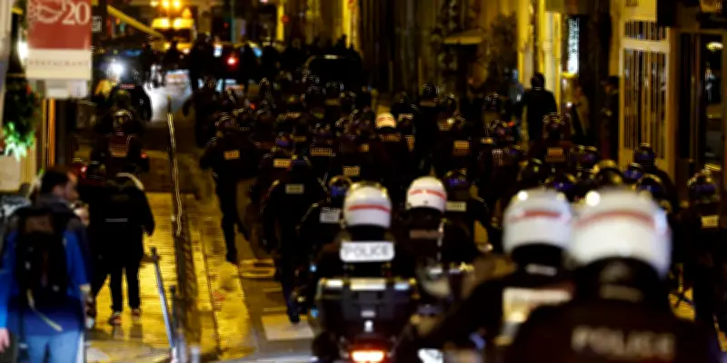 Huit mois de prison avec sursis pour un policier violent lors d'une manifestation à Paris