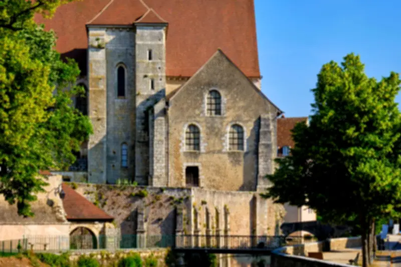 Immobilier à Chartres : une maison avec jardin accessible à 200 000 €