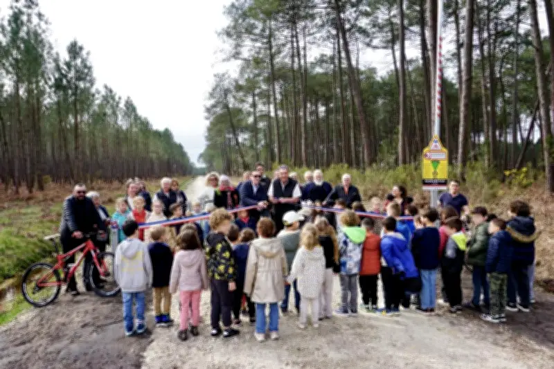 Inauguration d'une voie verte cyclable de 12 km reliant Brach à Carcans-Maubuisson