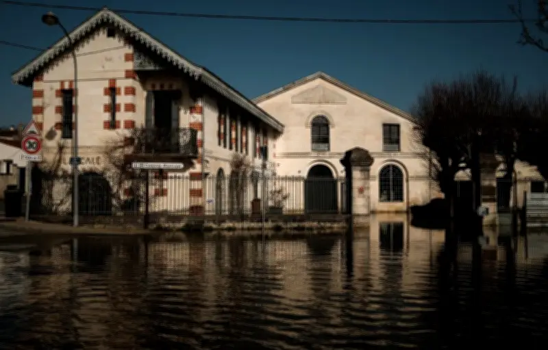 Inondations : l'immobilier sinistré face à la double peine des propriétaires